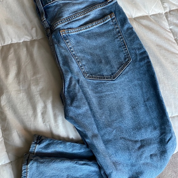 J crew mid rise flare crop Jean - Picture 4 of 4